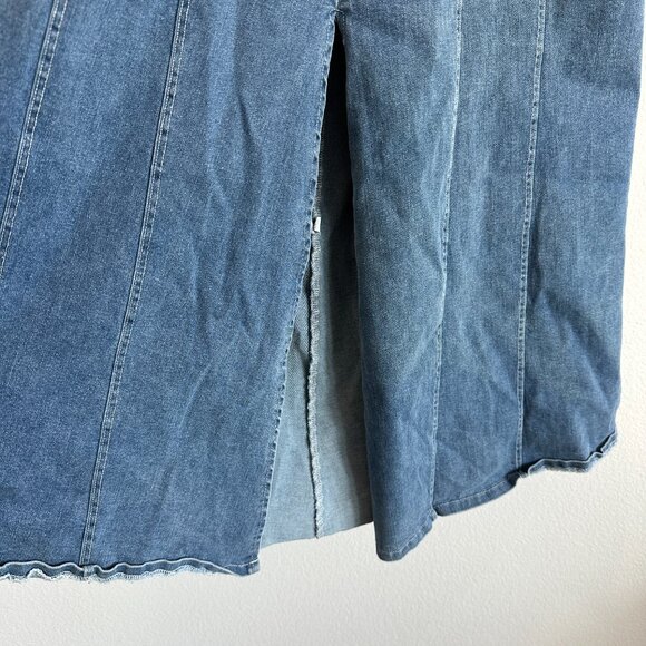 Strapless Denim Maxi Dress 🤩 stunning - Picture 3 of 6